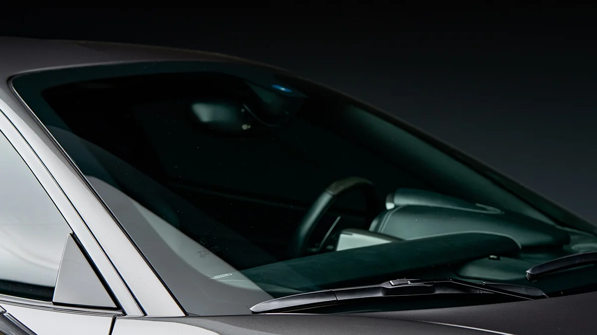 sostituzione-cristalli-e-vetri-parma